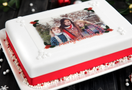 No more boring Christmas cakes! No more boring Christmas cakes!